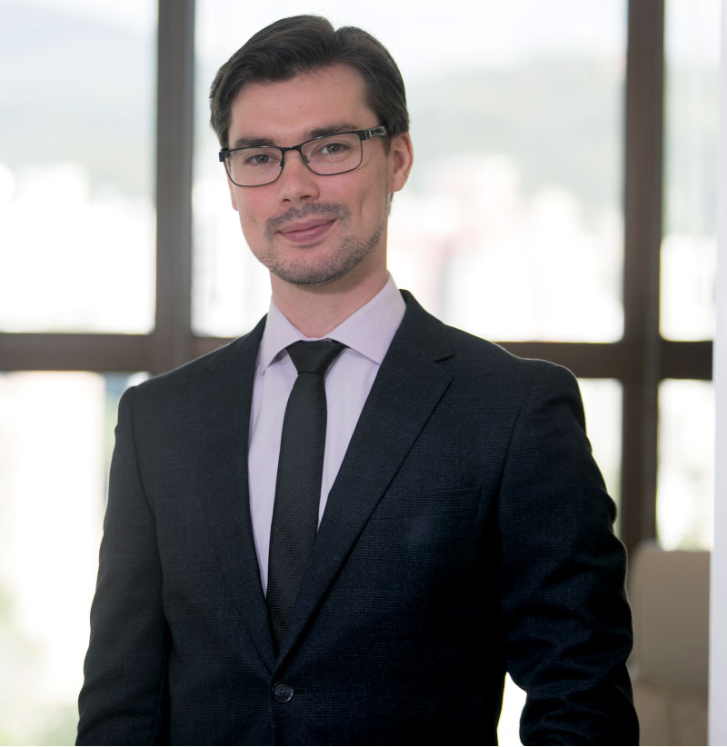 Cirurgião Plástico Blumenau | Dr. Francisco Santos Neto